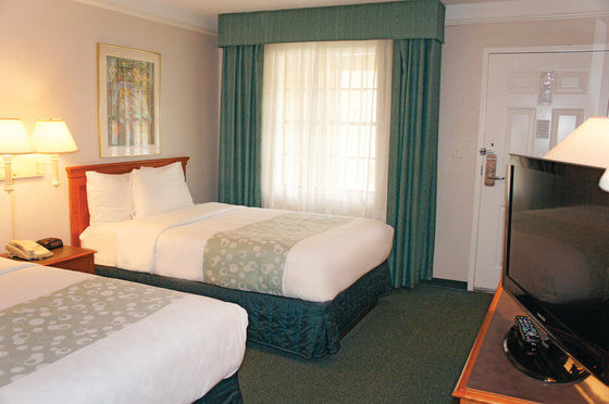 La Quinta San Antonio Vance Jackson #710 Hotel Room photo